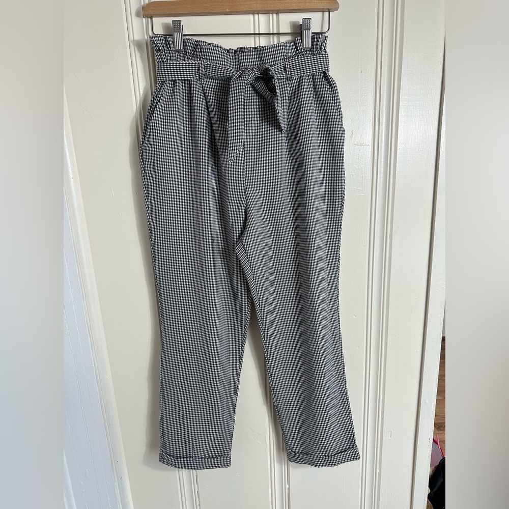Sienna Sky Plad Women Dress Pants. size Medium